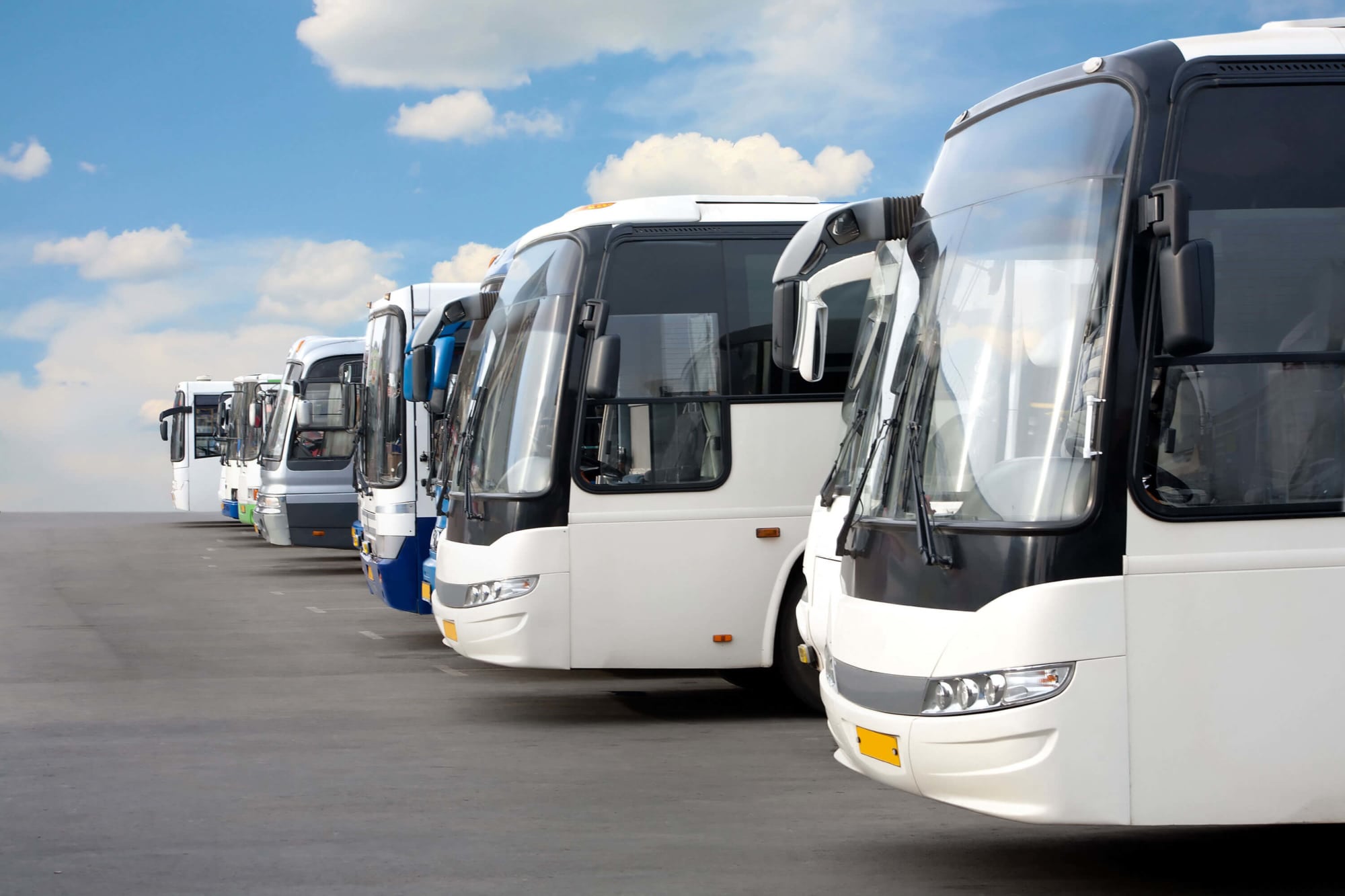 7 Checks Before Hiring a Bus Company in Dubai (2026)